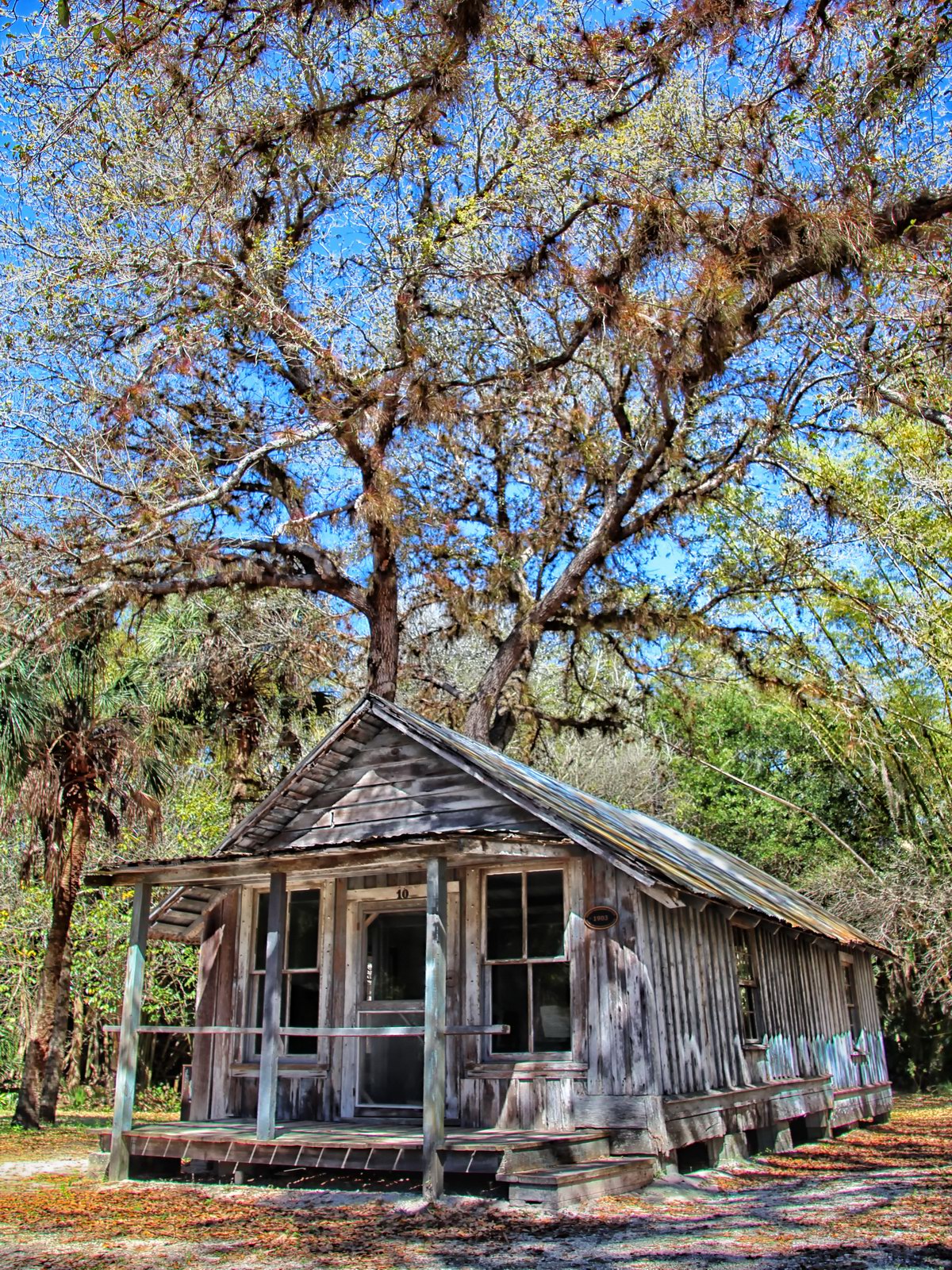 Located within Koreshan State Park is the Memebership Cottage. This old building and landscape shadow a long gone community along...