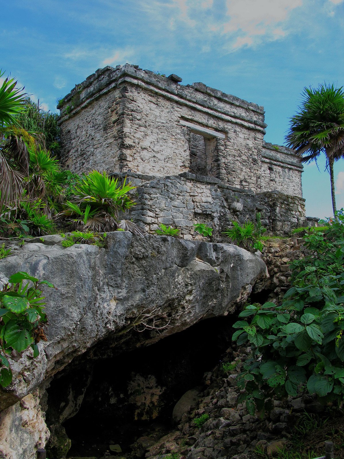 House of the Cenote is located on a ancient cavity where water was collected during the rainy season.